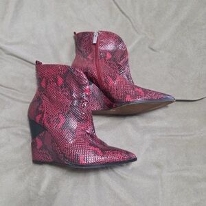 Jessica Simpson Red Snakeskin Heeled Boots